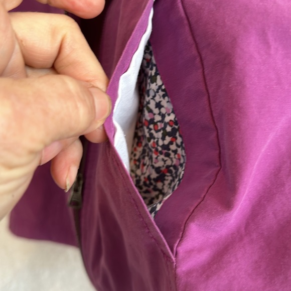 Columbia purple vest. Size lge. Front pockets lined. - Picture 3 of 7